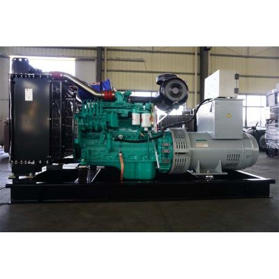 100kw東風康明斯柴油發電機組-東風康明斯6缸柴油機6BTAA5.9-G2柴油發電機組,缸徑/行程：102/120mm,柴油發電機組水冷發動機功率120KW,柴油發電機組配套馬拉松斯坦福發電機。廠價直銷歡迎選購：13773399855。
